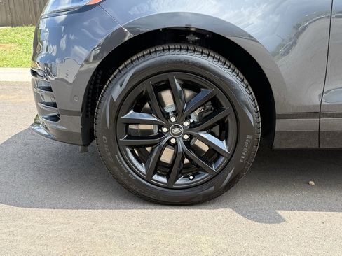 New 2026 Land Rover Range Rover Velar Dynamic SE image 10