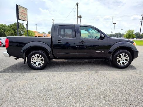 Used 2010 Suzuki Equator Sport image 8