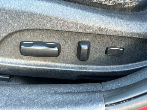 Used 2012 Hyundai Sonata SE image 16