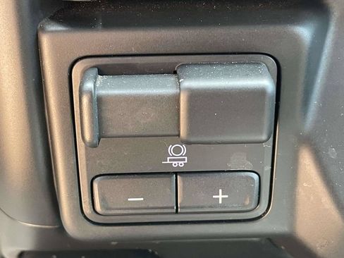 Used 2019 Chevrolet Silverado 1500 LT Trail Boss AWD/4WD image 22