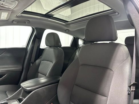 Used 2023 Chevrolet Malibu LT image 19