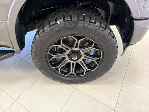 Certified 2019 Ford F150 XLT w/ Equipment Group 302A Luxury AWD/4WD image 31