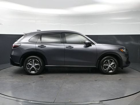 Used 2023 Honda HR-V EX-L image 4