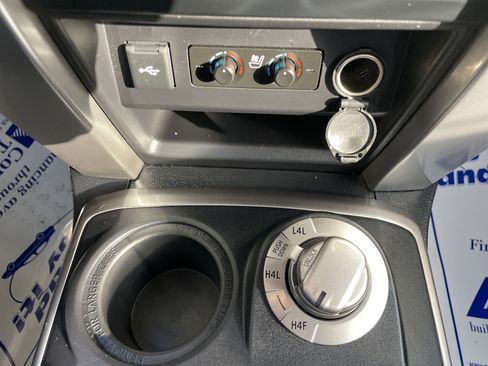 Used 2023 Toyota 4Runner Limited image 15