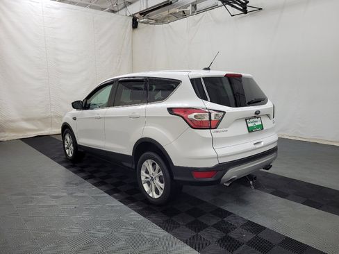 Used 2017 Ford Escape SE AWD/4WD image 5