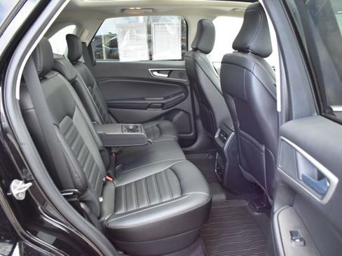 Used 2024 Ford Edge SEL w/ Convenience Package image 43