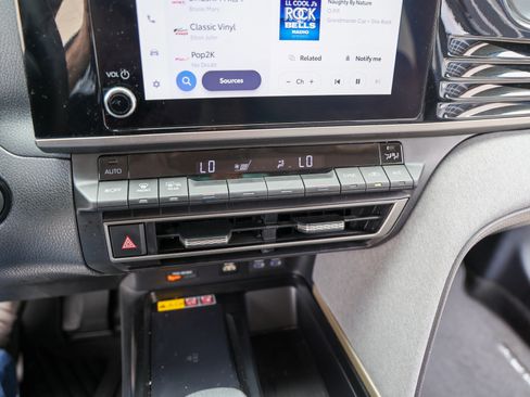 Certified 2025 Toyota Camry LE w/ Convenience Package FWD image 23
