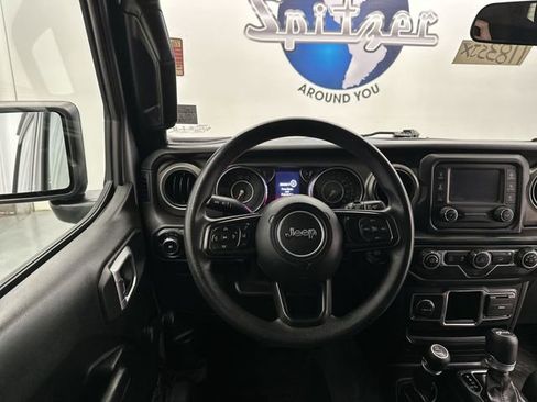 Used 2019 Jeep Wrangler Sport image 14