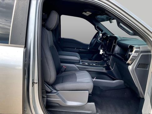 Used 2025 Ford F150 STX w/ Equipment Group 200A AWD/4WD image 9