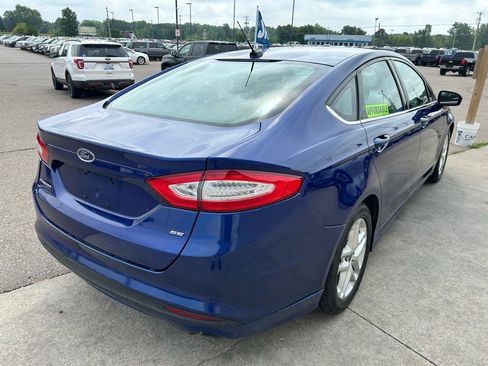 Used 2015 Ford Fusion SE FWD image 5