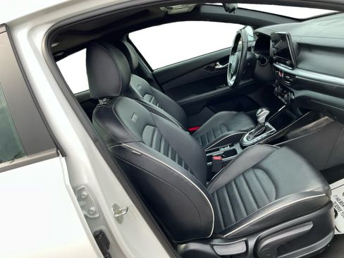 Used 2024 Kia Forte GT-Line w/ GT-Line Premium Package FWD image 15