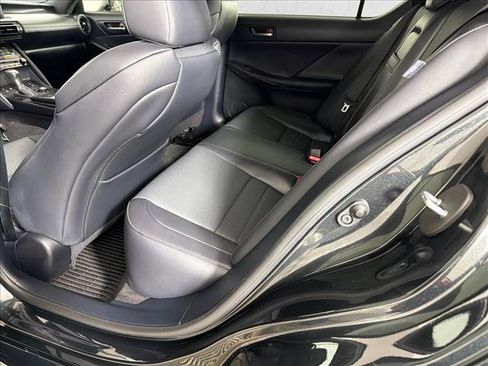 Used 2024 Lexus IS 300 F Sport RWD image 21