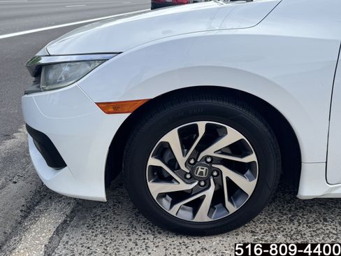 Used 2018 Honda Civic EX image 10