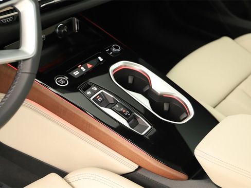 New 2026 Audi A6 Premium Plus image 17