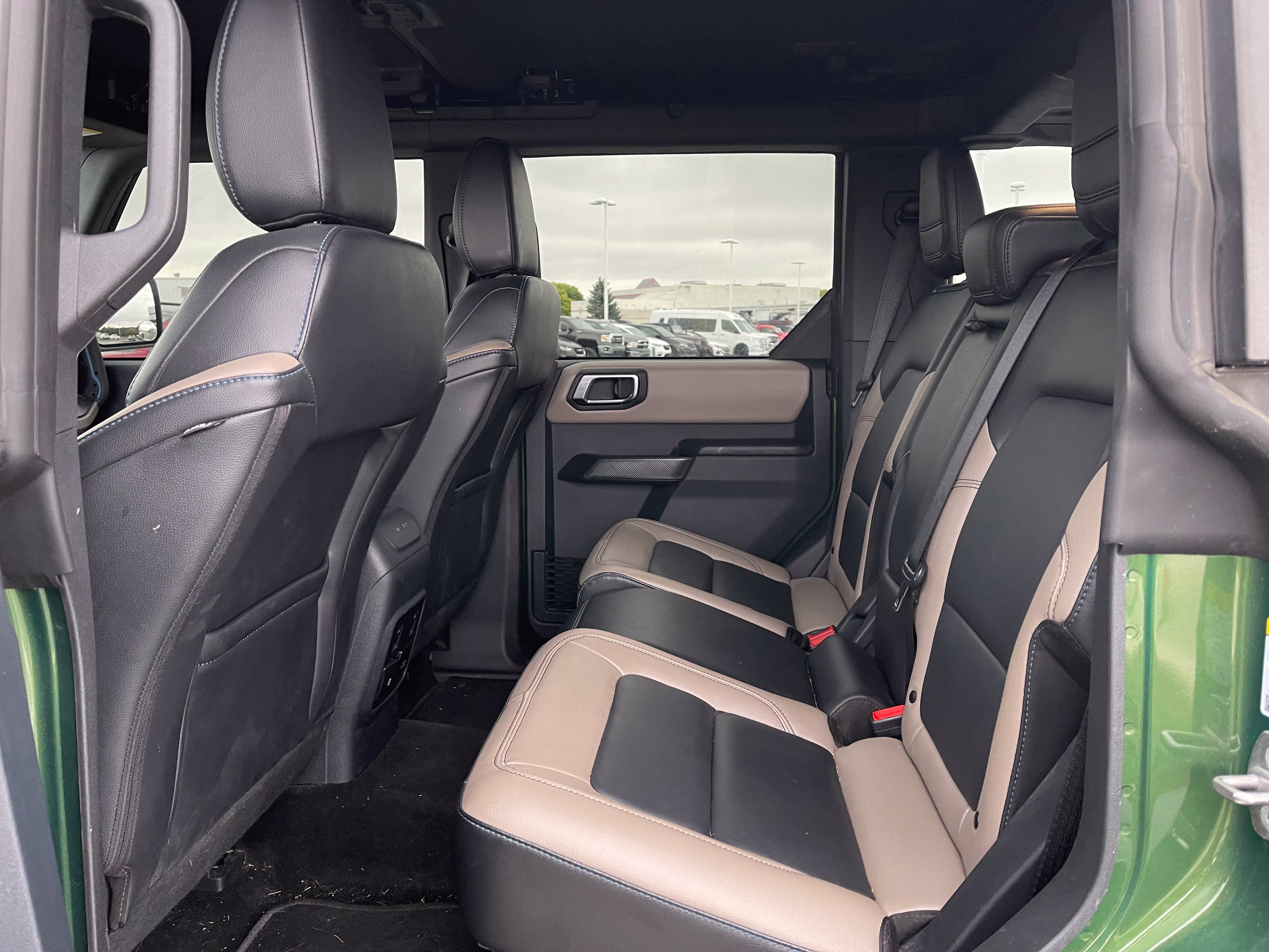 Used 2024 Ford Bronco Wildtrak AWD/4WD image 14