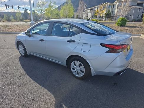 Used 2025 Nissan Versa S w/ Trunk Package FWD image 5