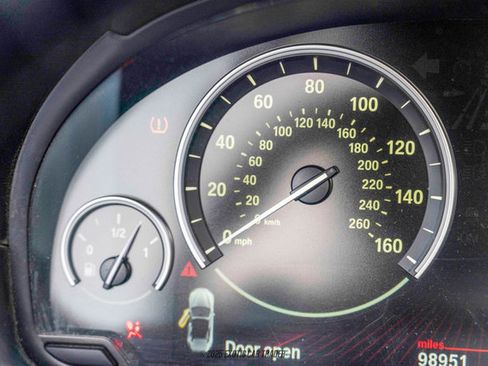 Used 2012 BMW 650i Convertible image 38