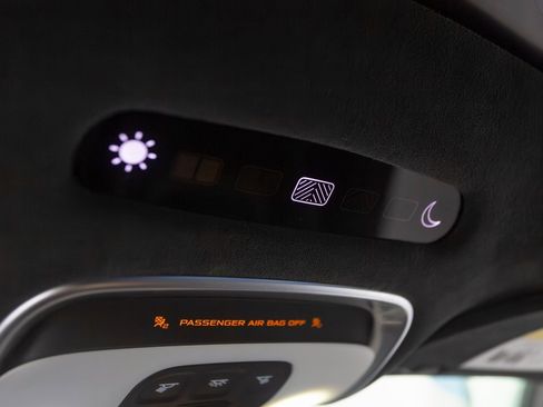 Used 2022 McLaren GT image 23