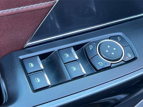 Used 2021 Ford F150 Lariat w/ Equipment Group 502A High image 12