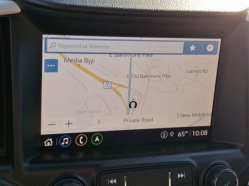 Used 2022 GMC Terrain SLT w/ Infotainment Package II image 18