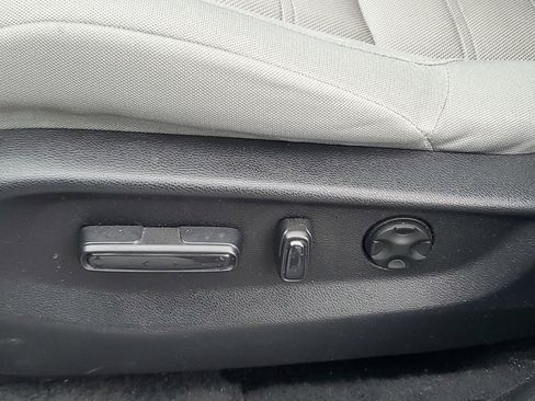 Used 2021 Honda CR-V EX image 28