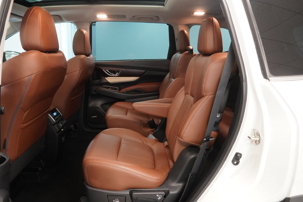 Used 2020 Subaru Ascent Touring AWD/4WD image 27