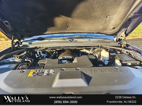 Used 2019 Chevrolet Suburban Premier image 11