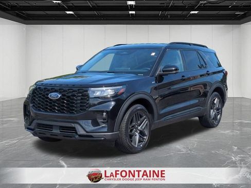 Used 2025 Ford Explorer ST-Line w/ ST-Line Street Pack AWD/4WD image 1