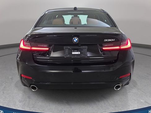 Used 2023 BMW 330i Sedan w/ Driving Assistance Package RWD image 8