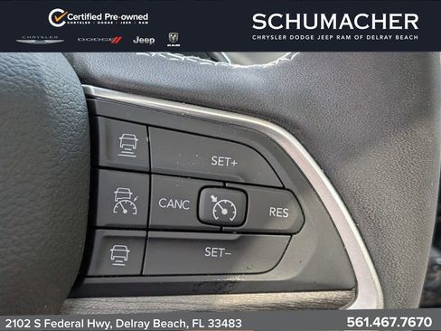 Certified 2024 Jeep Grand Cherokee Limited w/ Luxury Tech Group II AWD/4WD image 26