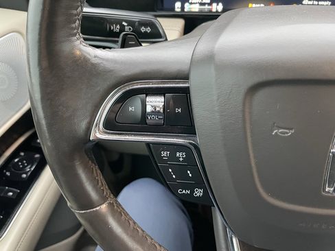 Used 2021 Lincoln Navigator Reserve w/ Luxury Package image 26