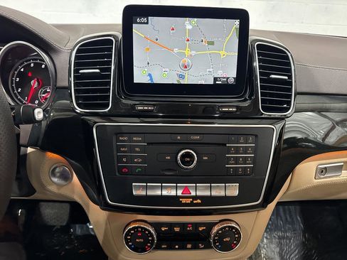 Used 2016 Mercedes-Benz GLE 350 4MATIC image 44