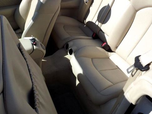 Used 2005 Mercedes-Benz CLK 500 Cabriolet image 22