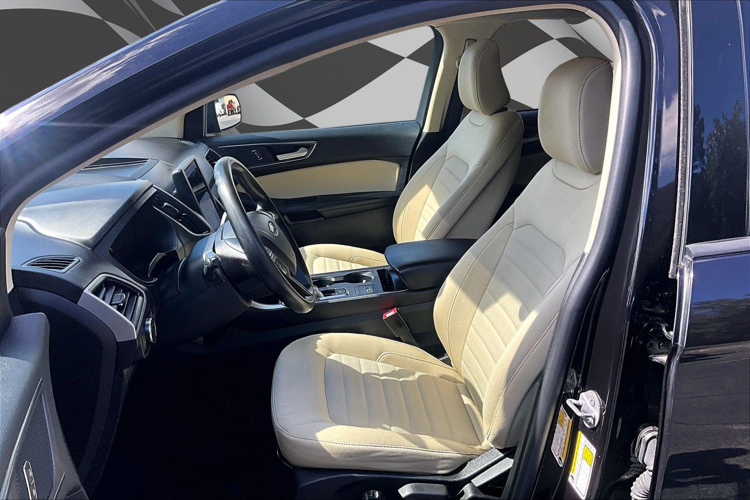 Used 2023 Ford Edge SE AWD/4WD image 28