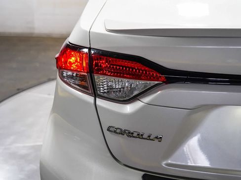 Certified 2021 Toyota Corolla SE w/ Carpet Mat Package (TMS) FWD image 12
