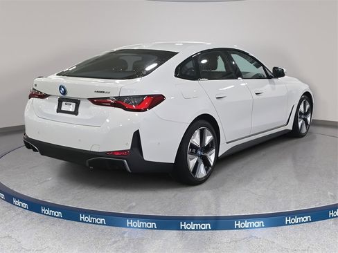 Certified 2023 BMW i4 eDrive35 w/ Premium Package image 5