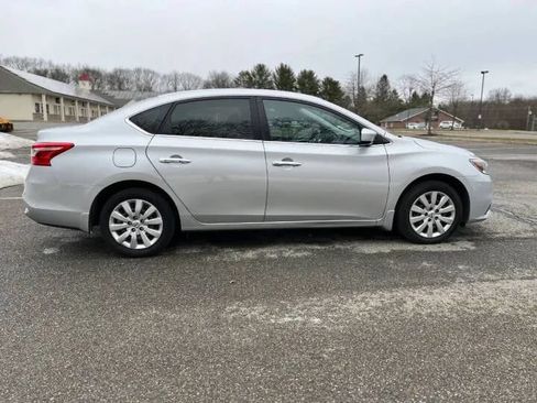 Used 2019 Nissan Sentra S FWD image 12