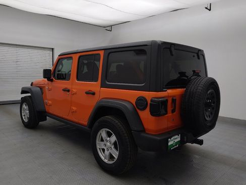 Used 2018 Jeep Wrangler Unlimited Sport S AWD/4WD image 5