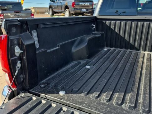 Used 2021 Toyota Tacoma 2WD Double Cab image 48