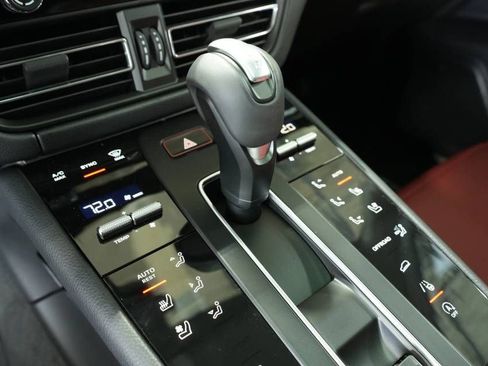 New 2026 Porsche Macan S image 24