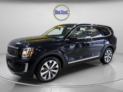 Used 2020 Kia Telluride S AWD/4WD image 1