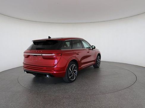 Used 2023 Lincoln Corsair Grand Touring w/ Equipment Group 302A image 17