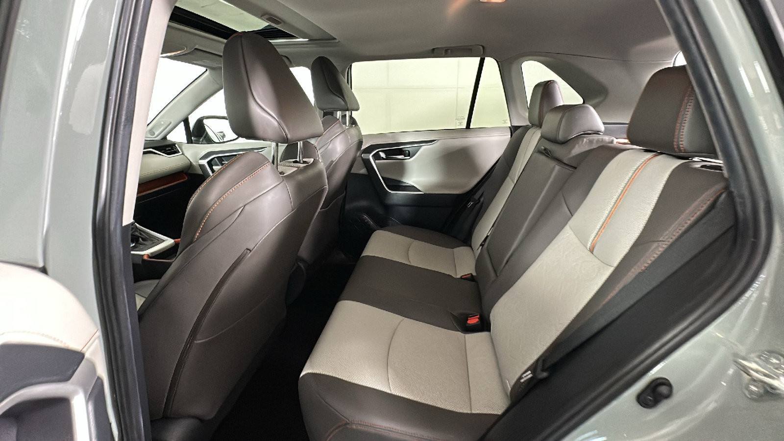 Used 2019 Toyota RAV4 Adventure w/ Advanced Technology Package AWD/4WD image 32