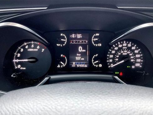 Used 2019 Toyota Sequoia Platinum image 15