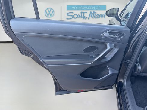 Used 2022 Volkswagen Tiguan S image 25
