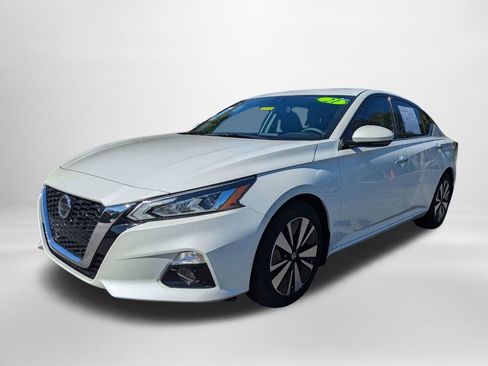 Used 2021 Nissan Altima 2.5 SL FWD image 8