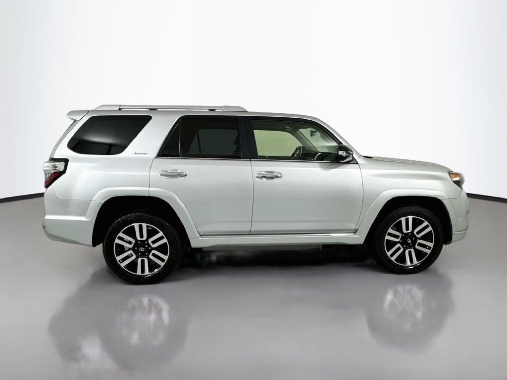 Used 2019 Toyota 4Runner Limited AWD/4WD image 9
