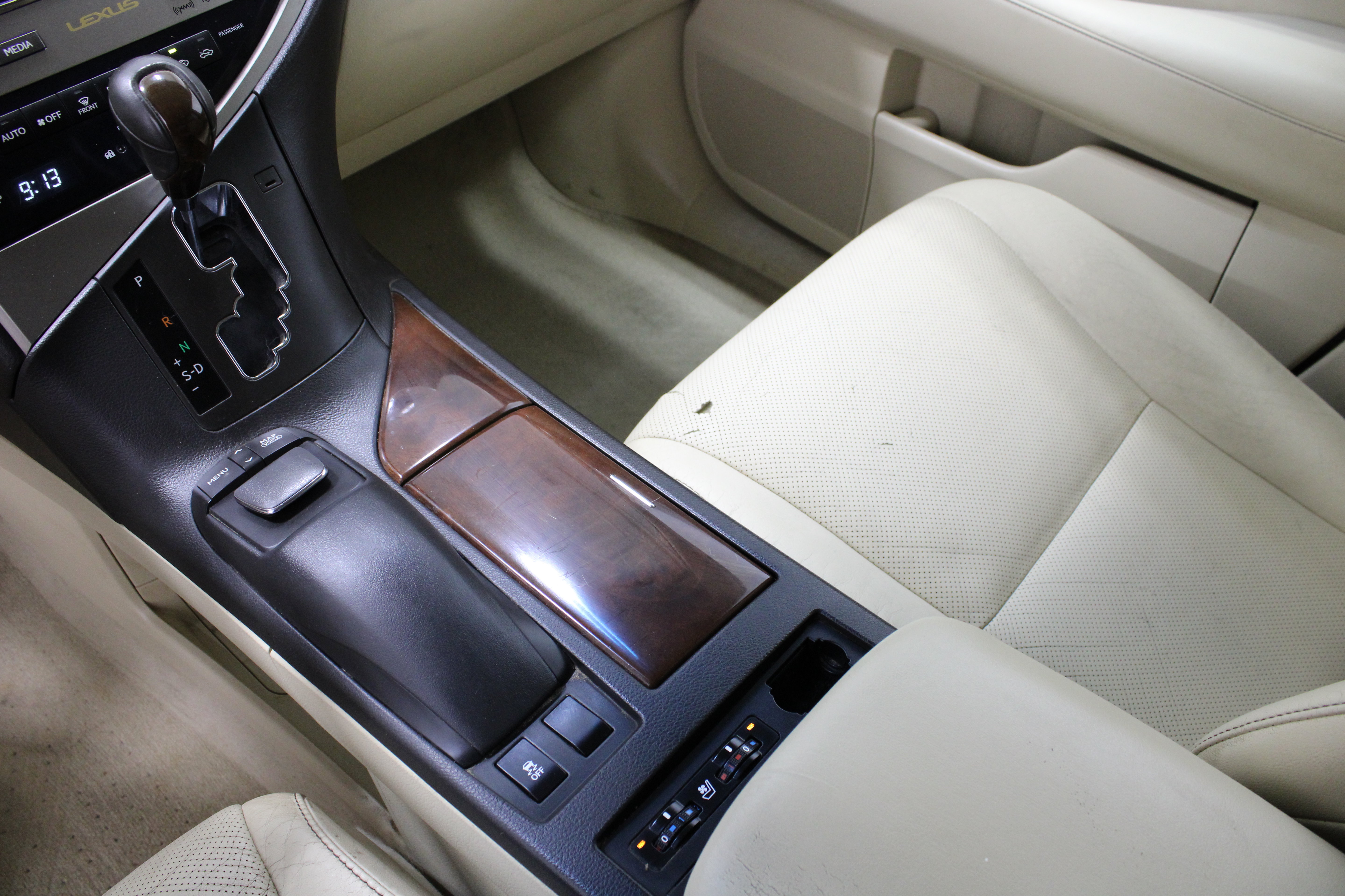 Used 2014 Lexus RX 350 FWD w/ Navigation Package image 17