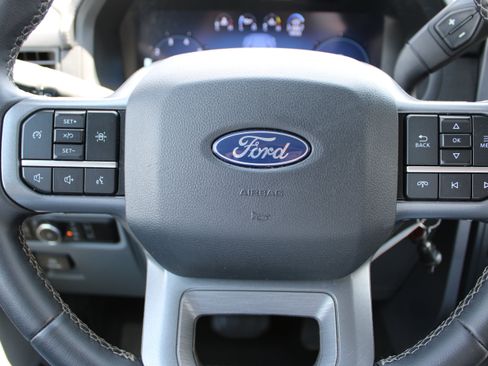 Used 2025 Ford F150 XLT w/ Equipment Group 301A Standard AWD/4WD image 18