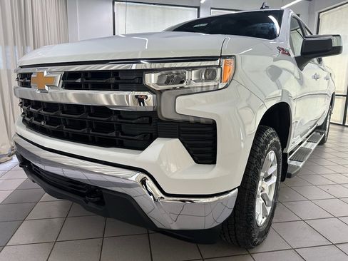 Certified 2025 Chevrolet Silverado 1500 LT image 15